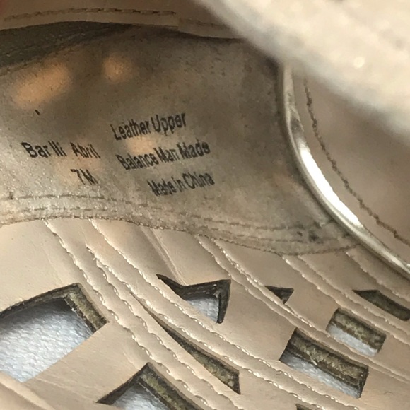 BAR III Abril Leather Open Toe Heels Gold - Picture 8 of 8